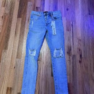 PURPLE JEANS SZ 29